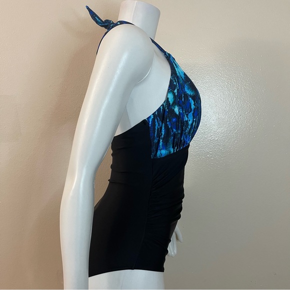 Blue and black halter neck cutout one piece swimsuit - Picture 3 of 12